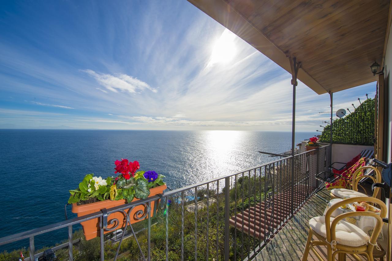 Casa I Girasoli ปรายาโน ภายนอก รูปภาพ